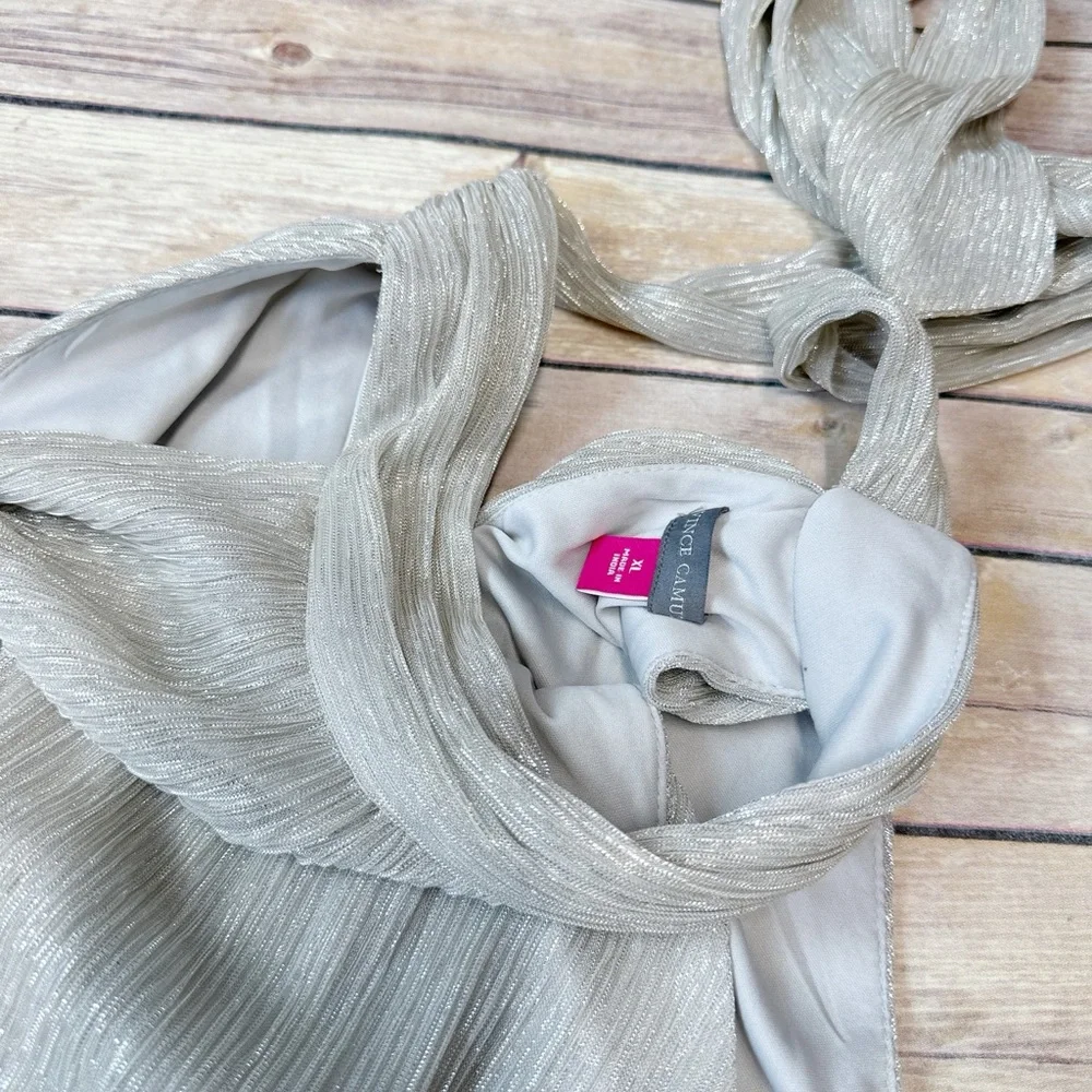 Vince Camuto Women's Sleeveless Tie Halter Metallic Silver Jumpsuit XL - Picture 3 of 5